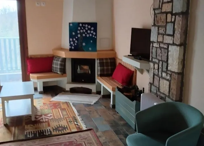 Gazde/Camere de închiriat Oreiades