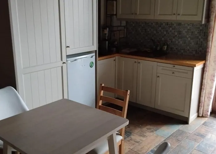 Oreiades Gazde/Camere de închiriat Kryonérion